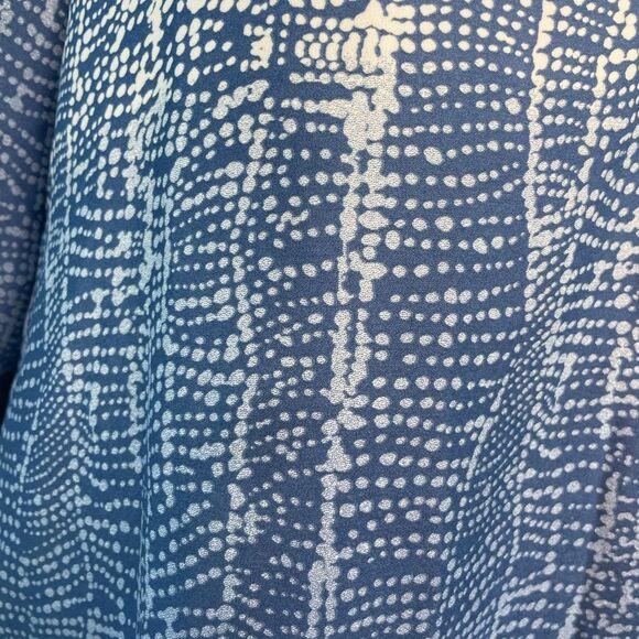 Soft Surroundings Blue Brigitte Tunic Style Blouse. Size Medium. - Picture 4 of 13